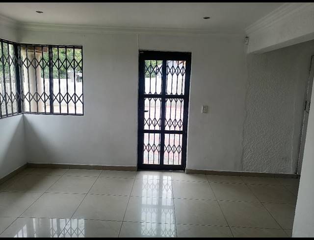 4 bed property to rent in KIBLER PARK